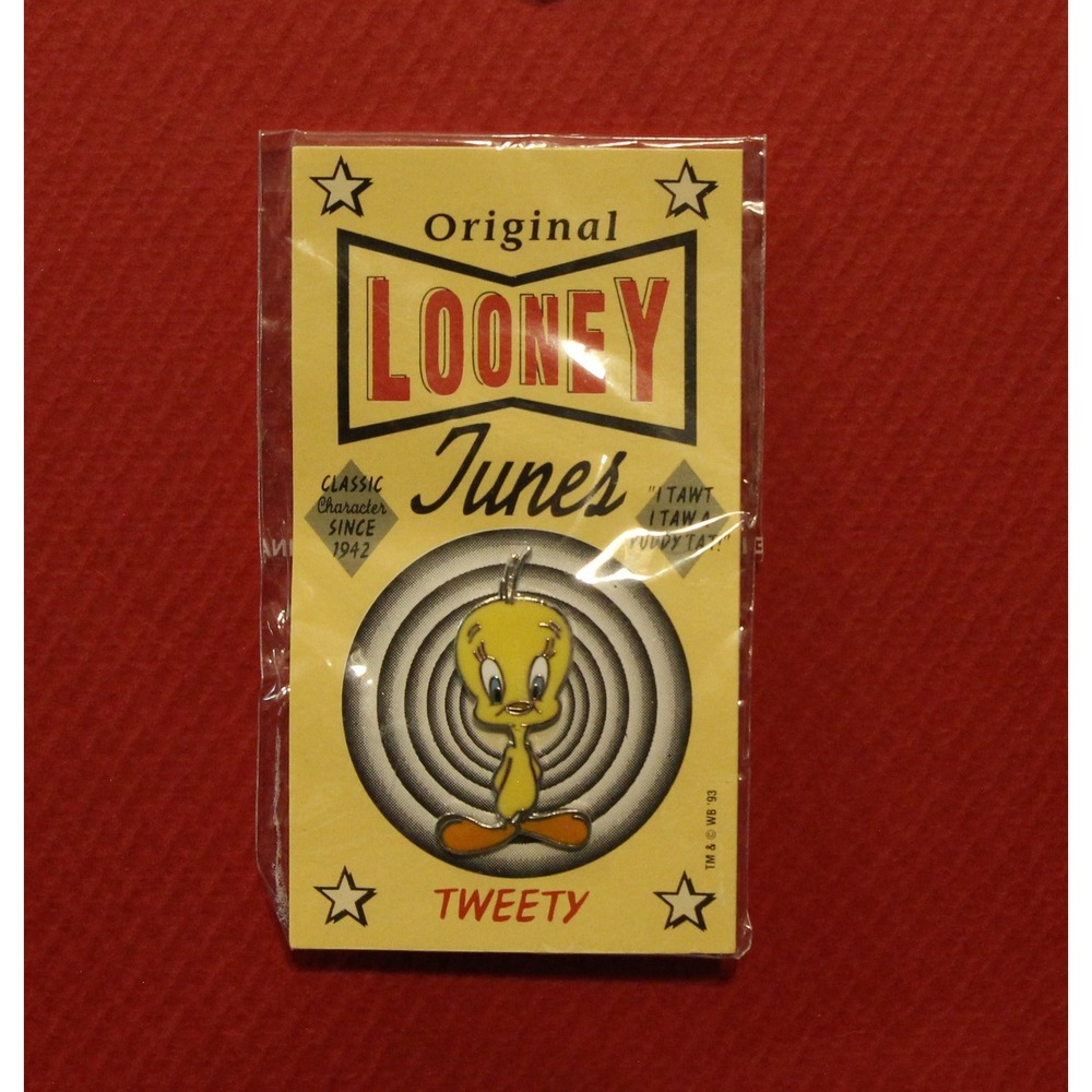 Tweety Bird Vintage Metal  Pin  Warner Bros looney Tunes 1993 Brand New (O)